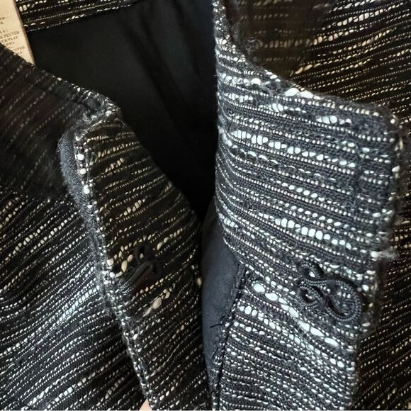 Chico’s Wool Blend Textured Blazer Jacket Size 1 / M(8) - Picture 6 of 9